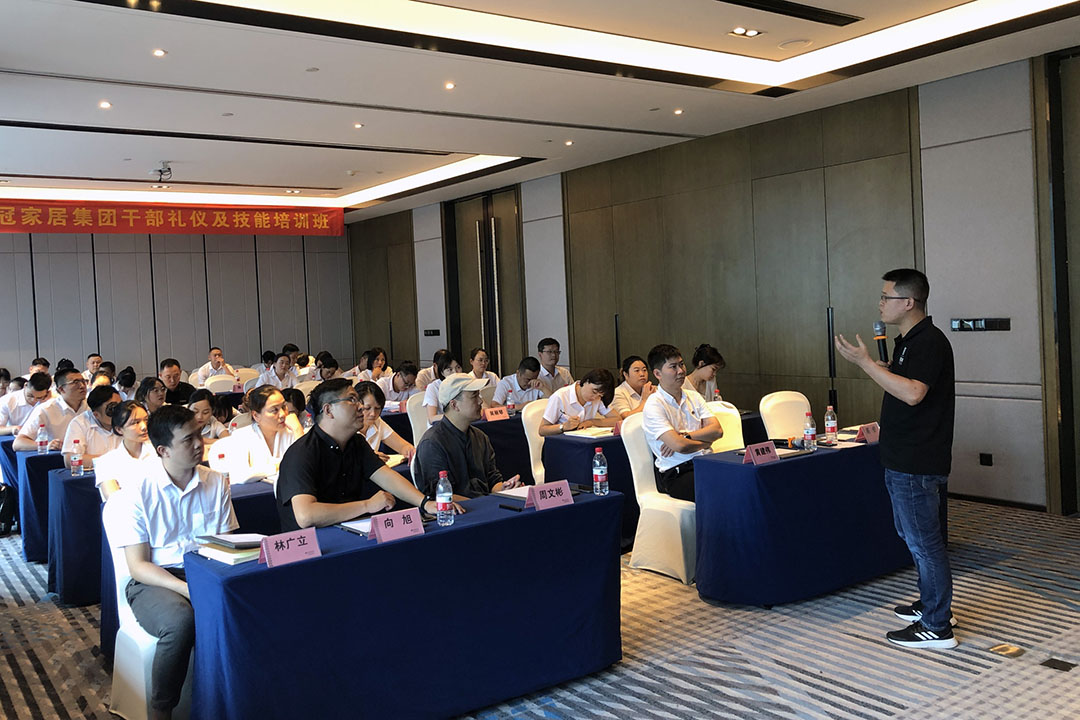 1702619187963277.jpg 1658312728329294.jpg